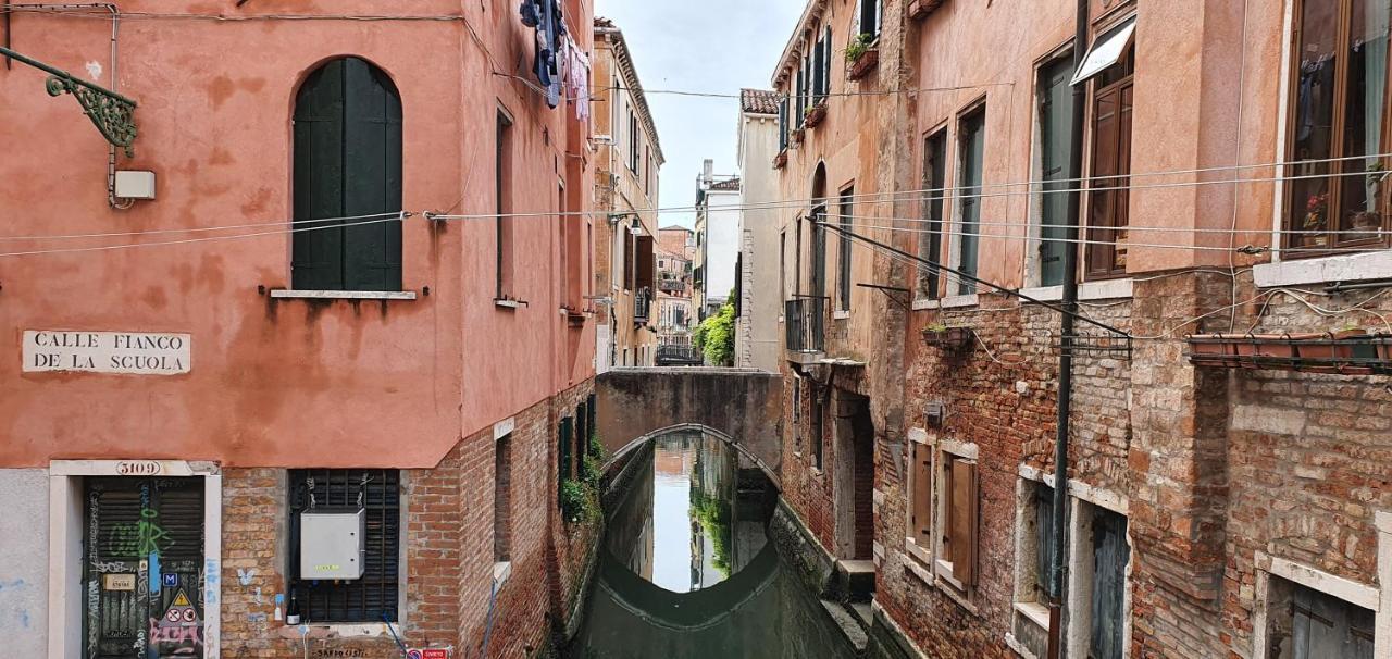 Ca Sant'Angelo Lägenhet Venedig Exteriör bild